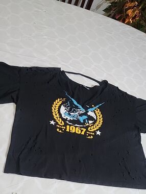 SHEIN Black Crewneck Basic Tee